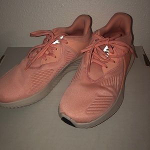 Adidas Ecunce shoes size 8